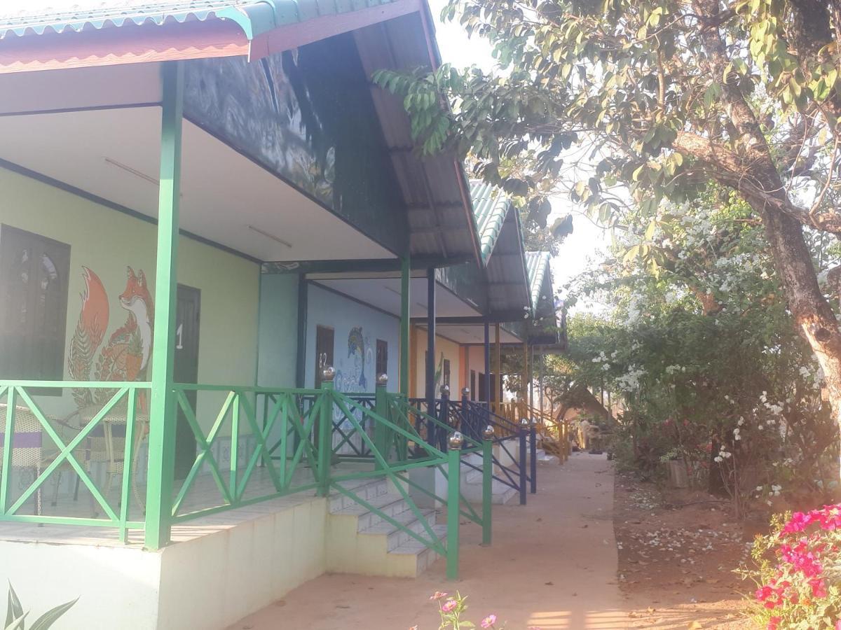 Vongkham Eco Resort Vientiane Exterior foto
